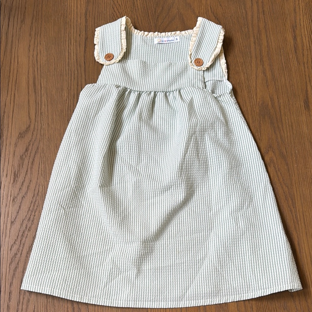 Sunshine Smocks Seersucker Dress with Button Detail Size 5